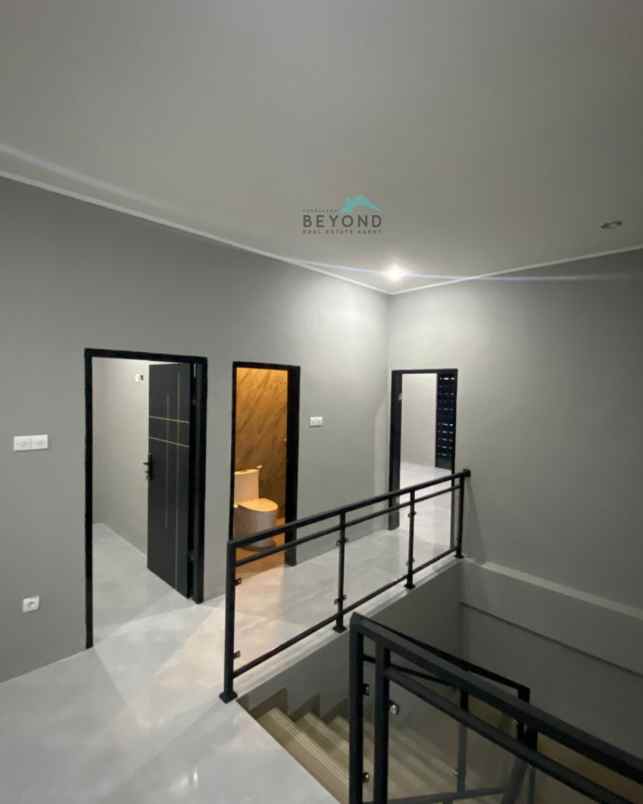 dijual rumah baru tki 2