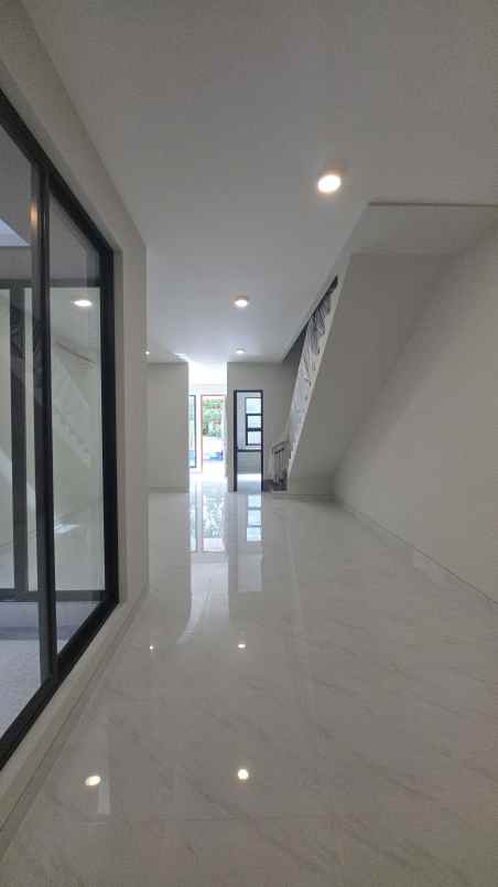 dijual rumah baruk utara rungkut