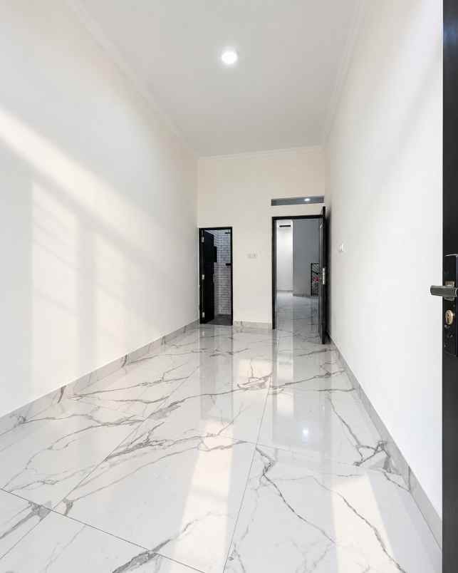 dijual rumah batu ampar