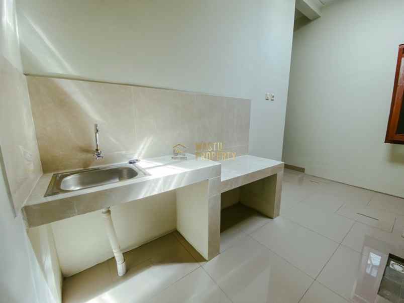 dijual rumah baturetno