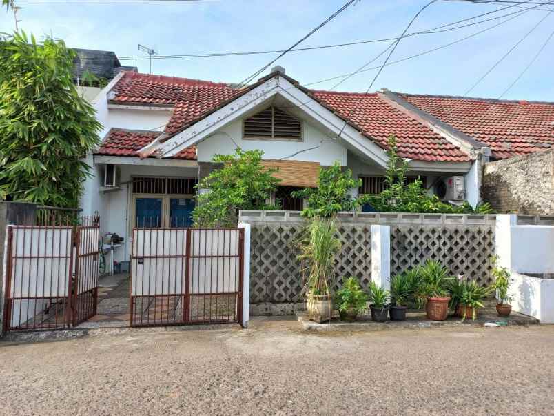 dijual rumah bintara