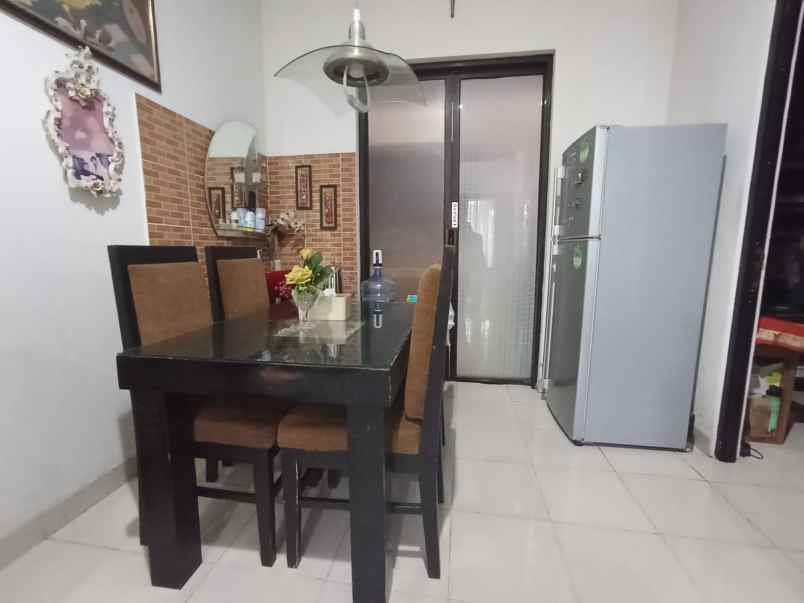 dijual rumah bojongsari depok