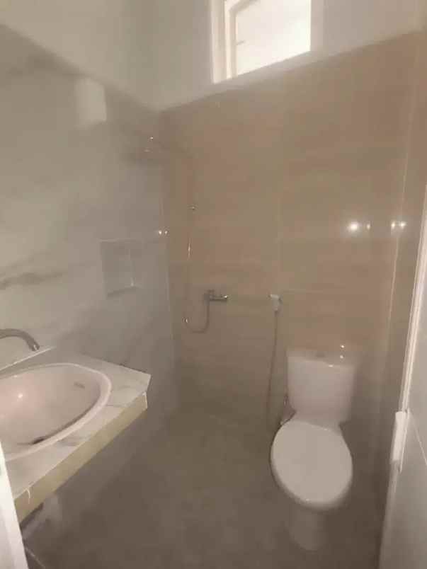 dijual rumah bukit palma surabaya baru