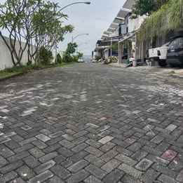 dijual rumah bukit wahid regency