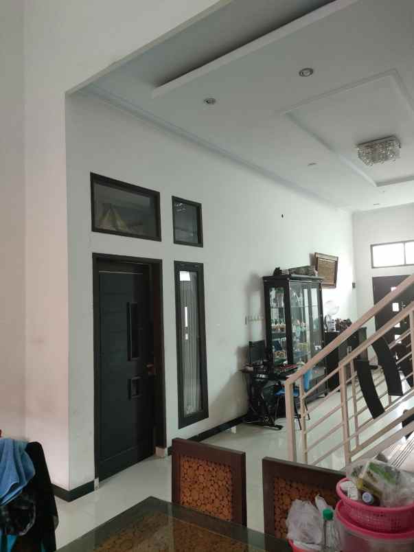 dijual rumah bulevar hijau