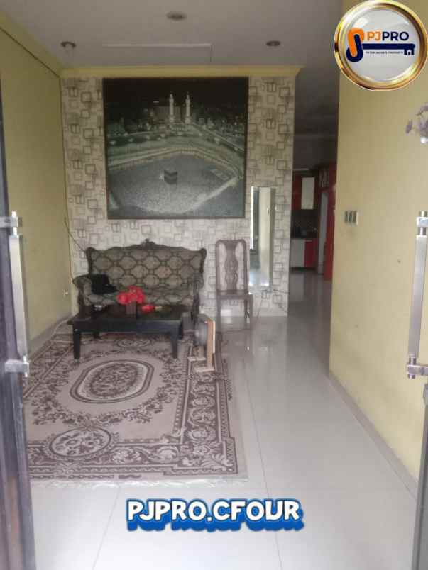 dijual rumah candrabaga