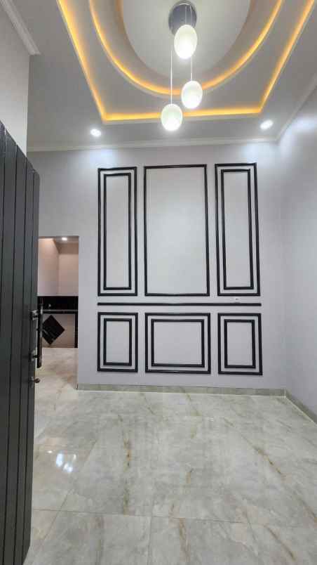 dijual rumah cantik di citra indah city