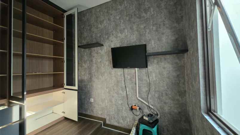 dijual rumah cantik di cluster olive summarecon bekasi