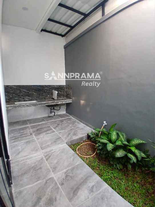 dijual rumah ciganjur