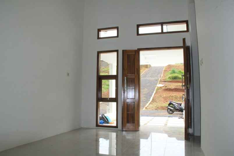 dijual rumah cijambe cinunuk cileunyi
