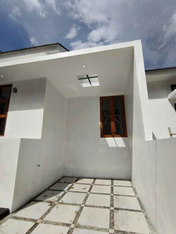 dijual rumah cijambe cinunuk cileunyi