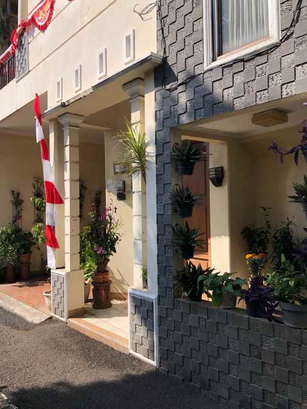 dijual rumah cijantung jakarta timur
