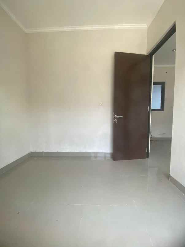 dijual rumah cijujug sukaraja bogor