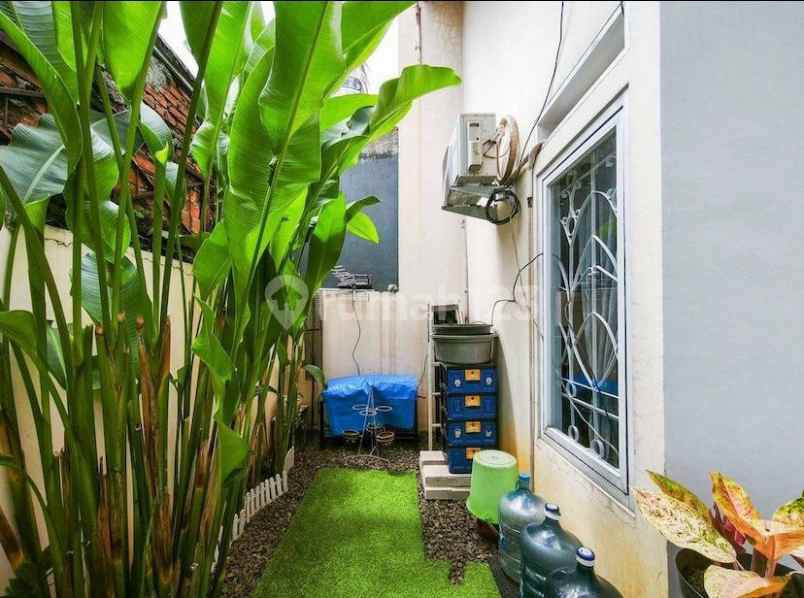 dijual rumah cilebut residence 1 blok