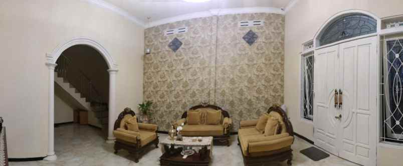 dijual rumah ciliwung