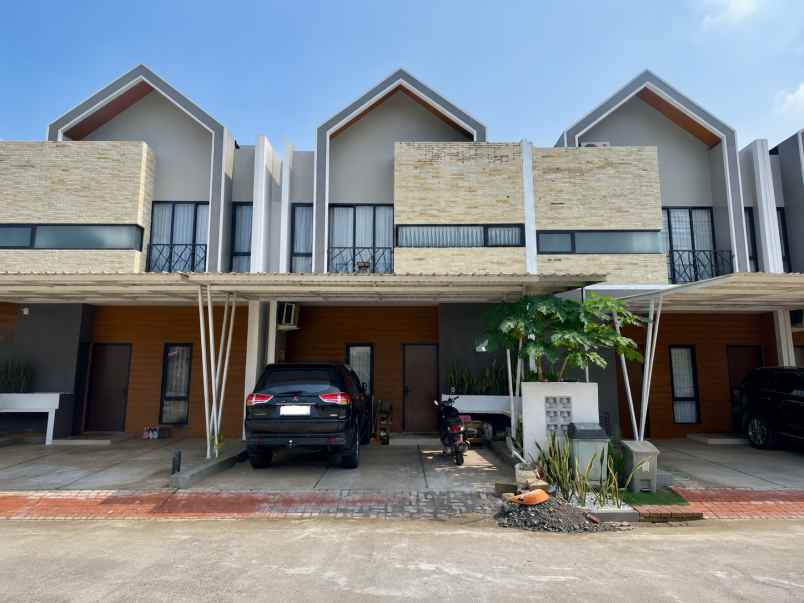 dijual rumah cinangka sawangan depok
