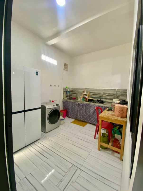 dijual rumah cinangka sawangan depok
