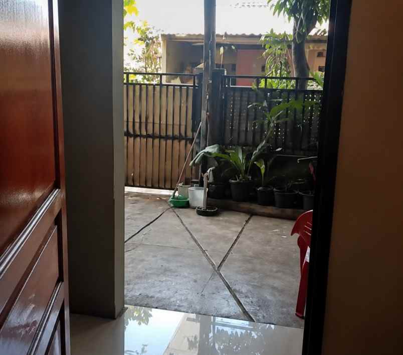 dijual rumah cinangka sawangan depok