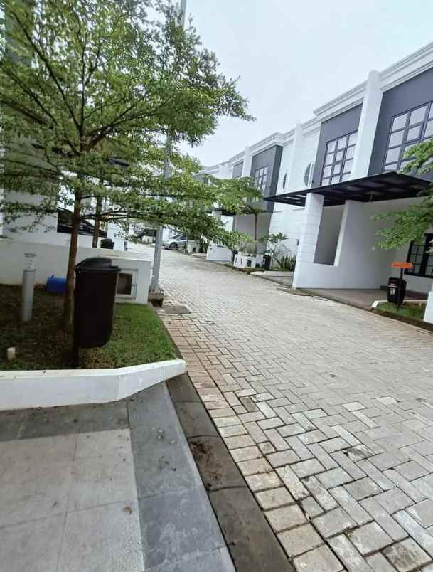 dijual rumah cinere depok