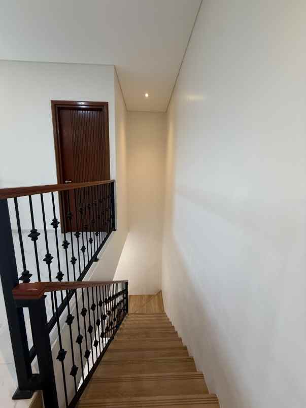 dijual rumah ciparigi bogor utara kota