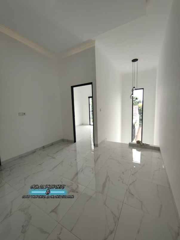 dijual rumah cipayung jakarta timur