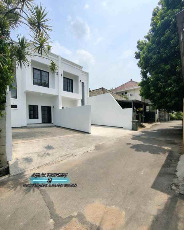 dijual rumah cipayung jakarta timur