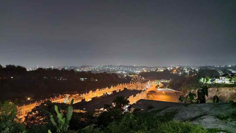 dijual rumah citra grand