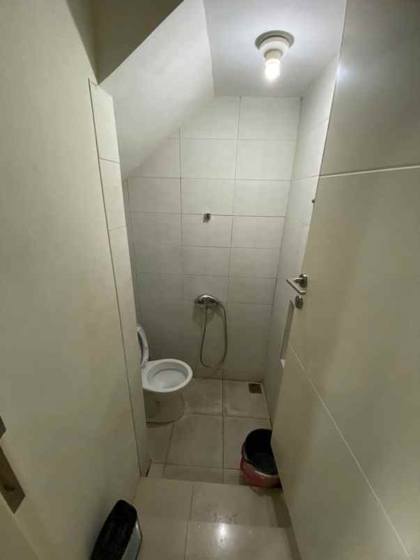 dijual rumah citraland