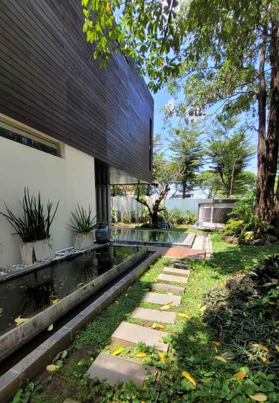 dijual rumah citraland bukit golf