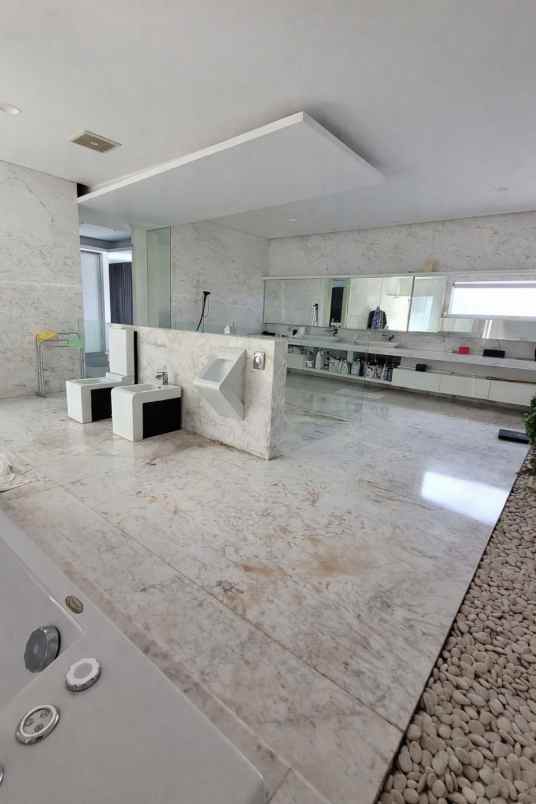 dijual rumah citraland bukit golf