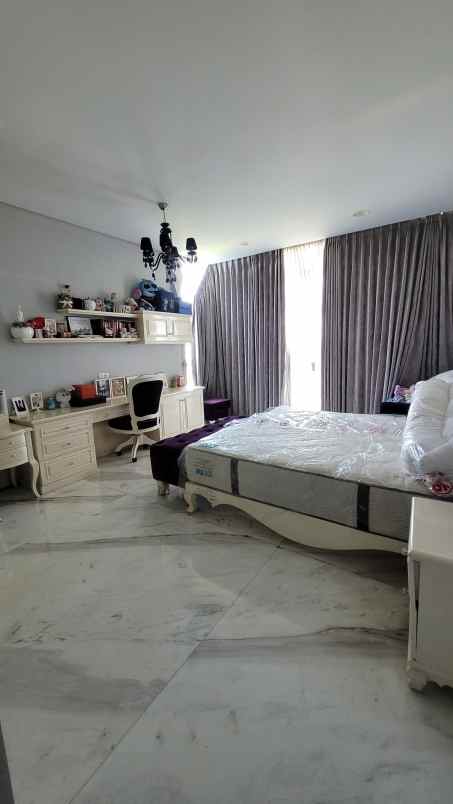 dijual rumah citraland bukit golf