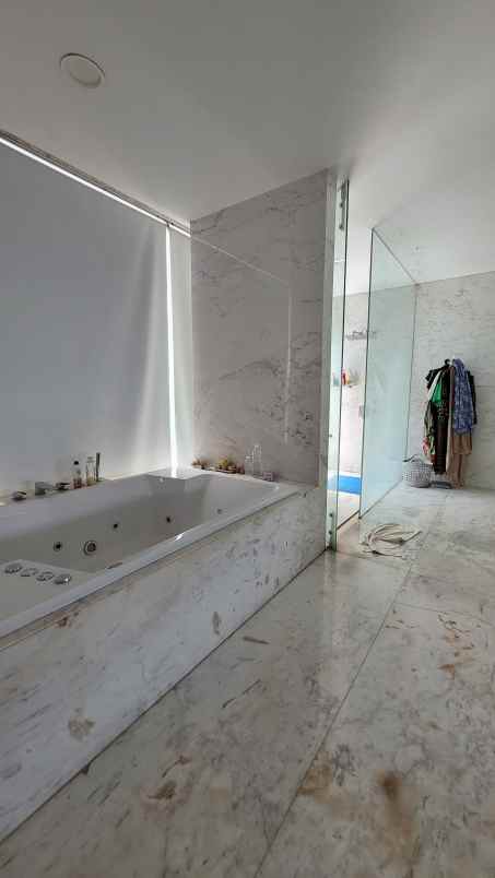 dijual rumah citraland bukit golf