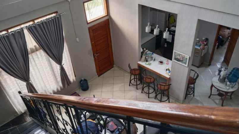 dijual rumah ciumbuleuit