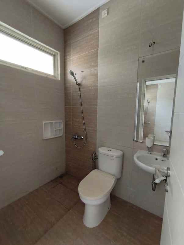 dijual rumah cluster samata alindra