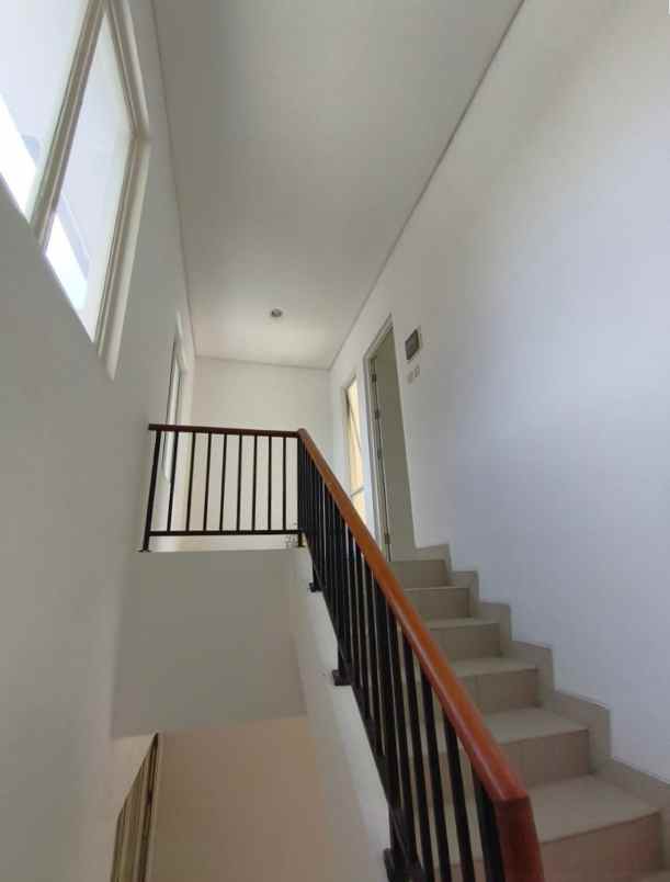 dijual rumah cluster samata alindra