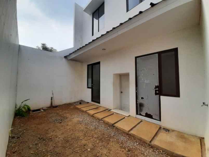 dijual rumah cluster shinano jgc