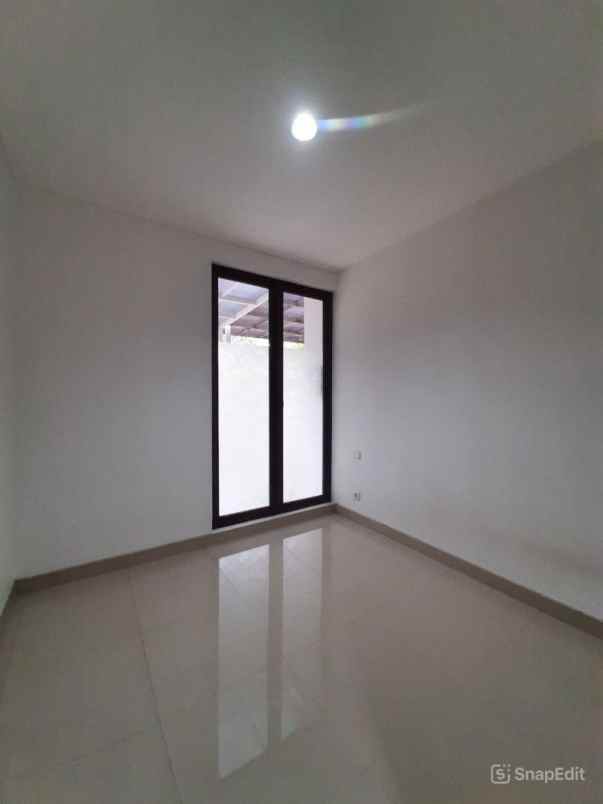 dijual rumah cluster shinano jgc