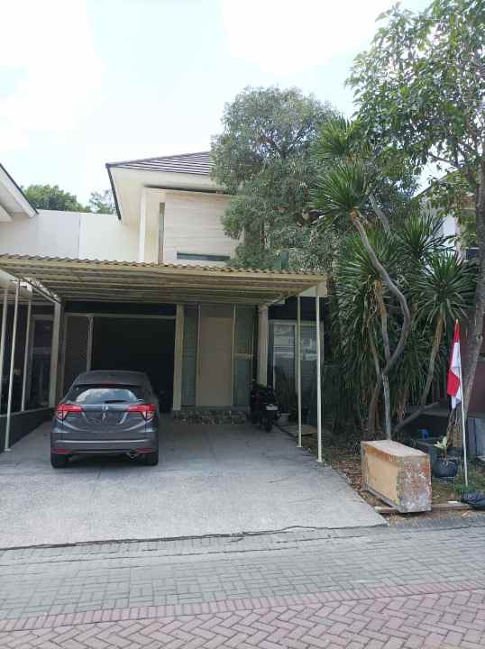 dijual rumah crystal golf citraland