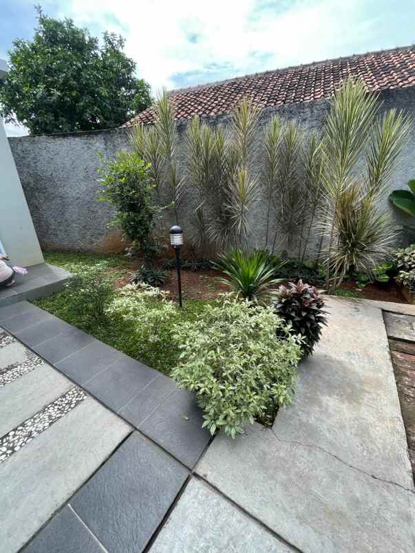 dijual rumah dekat lrt harjamukti