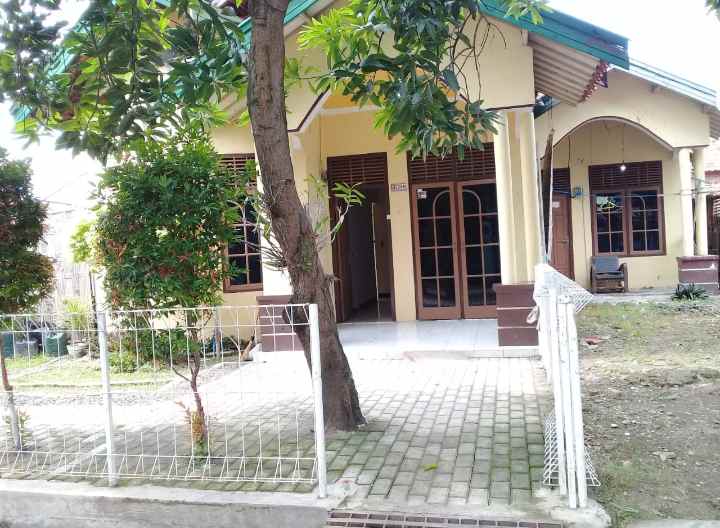 dijual rumah di gg ampera 4 blok desa 1