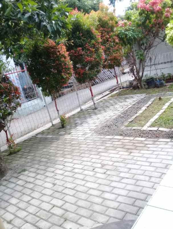 dijual rumah di gg ampera 4 blok desa 1