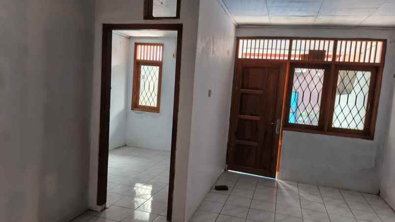 dijual rumah di villa indah permai bekasi utara