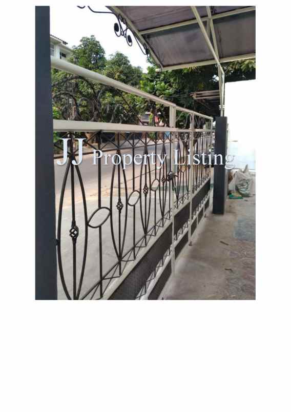 dijual rumah di villa nusa indah 2