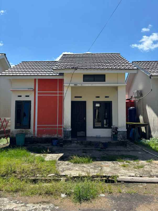dijual rumah diover kredit rumah di jl