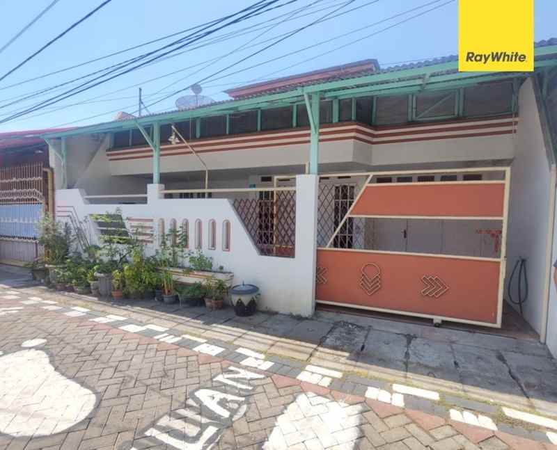 dijual rumah dukuh setro