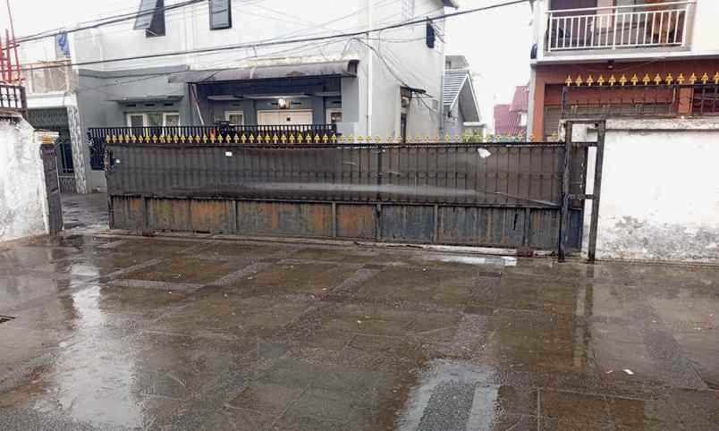 dijual rumah flamboyan