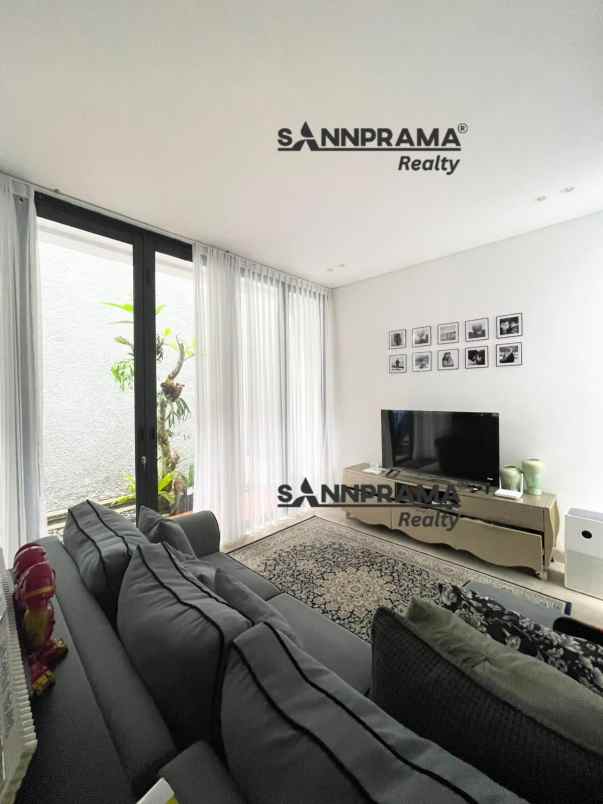 dijual rumah furnished nempel aeon mall tanjung barat