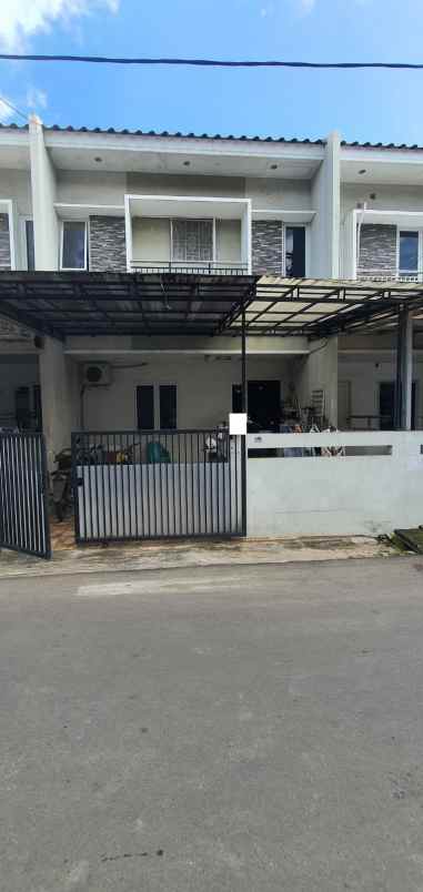 dijual rumah gading griya lestari