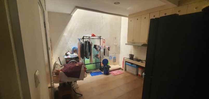 dijual rumah gading griya lestari