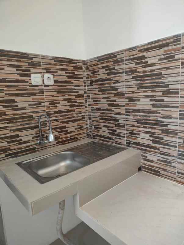 dijual rumah gading griya residence